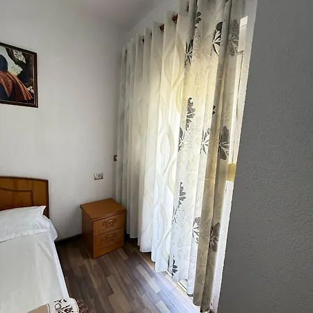 Apartment 2 Bedroom Flat
