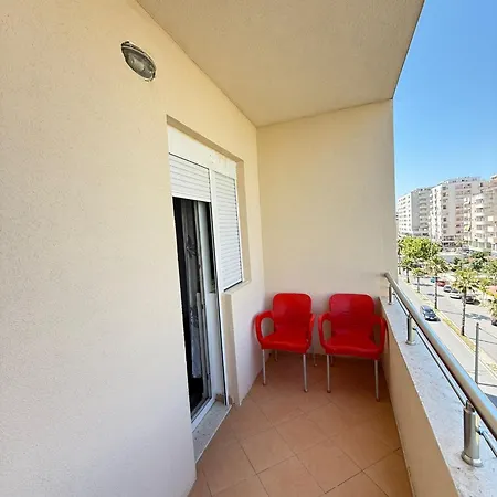 Apartment 2 Bedroom Flat